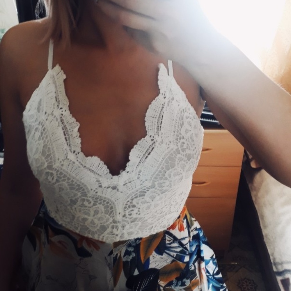 RESTOCK! Lace Boho Floral Tropical Backless Romper - Picture 6 of 8